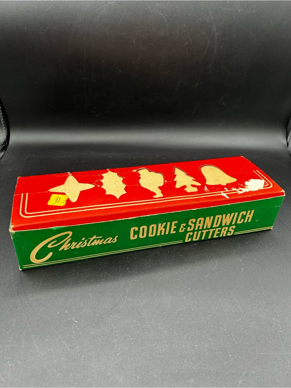 Christmas Cookie & Sandwich Cutters Set of 5 in Original Box - Red and Green